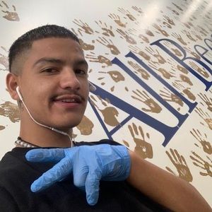 Meet your Posher, Roberto